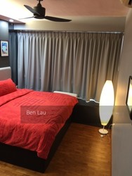 Esparina Residences (D19), Condominium #182955002